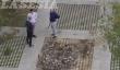 Stanno smantellando il "village": piazza indenne?