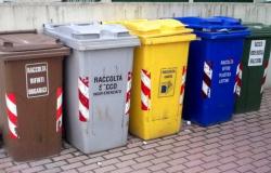 Cattivi odori dai cassonetti, partono i controlli a campione
