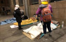 Mani Generose in aiuto a chi dorme per strada