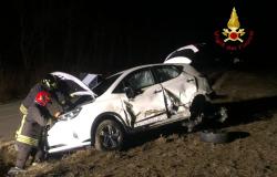 Incidente sulla Sp 322 e perdita da un'auto a Gpl 