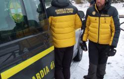 La Guardia di Finanza di Borgosesia omaggia i propri caduti