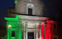 La chiesa di Billiemme si illumina per le vittime del Covid