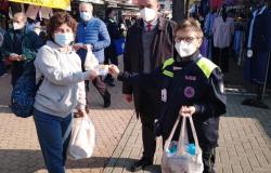 Distribuite gratuitamente al mercato 750 mascherine Ffp2
