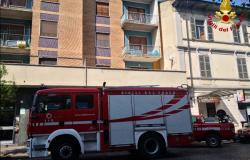 Principio d'incendio in corso Prestinari