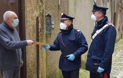 Prenotazione vaccino: i carabinieri a supporto degli over 70
