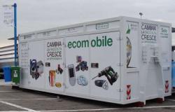 Ecomobile per la raccolta di rifiuti speciali e inquinanti