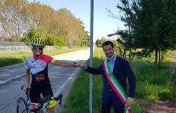 Cinque cartelli per la sicurezza dei ciclisti