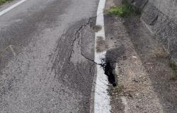 Vercelli-Novara: cede parte della carreggiata sulla Sp 15 a Casalino