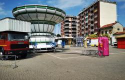 Arriva il luna park, via il mercato da piazza Garibaldi