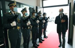 Vercelli: il prefetto Lucio Parente in visita alla Guardia di Finanza