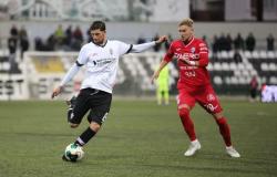 Pro, la società punisce i giocatori: squadra in ritiro