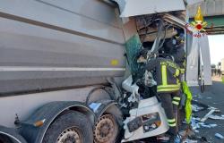 Borgo d'Ale: incidente sulla Torino-Milano, un ferito grave