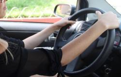Biella: va all'esame della patente alla guida di un'auto