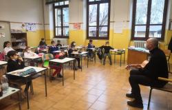 Acqua in borraccia grazie a Comune, Gruppo Marazzato e Arpa Piemonte