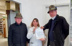 Dal Gruppo Alpini di Porta Torino 2600 euro per l'Ucraina