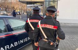 Furto al supermercato per 500 euro: arrestato ladro in trasferta da Torino
