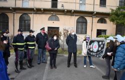 Gli studenti del Comprensivo "Ferrari" in visita alla Questura 