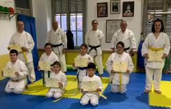 Dojo Karate PontesTrino: in otto superano gli esami di grado