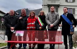 Inaugurata la panchina rossa in via Risorgimento