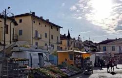 Venerdì 8 aprile il mercato si trasferisce in piazzetta Garibaldi