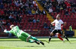 La Pro affonda nei suoi errori: la Triestina vince 4-2