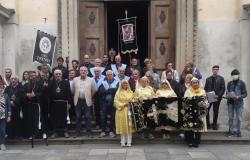 Tra chiese e confraternite: successo per la "Trino Sacra"