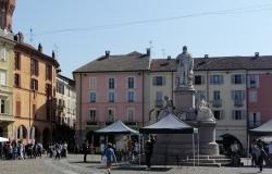 Vercelli: caccia al tesoro tra gli stand in piazza per conoscere l'Europa