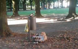 Vercelli: "Che brutto spettacolo in piazza Mazzini"