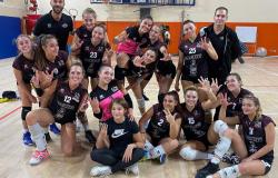 Esordio col botto per le ragazze dell’S2M Volley Vercelli