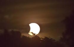 Visibile anche nel Vercellese l'eclissi solare parziale di martedì 25