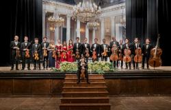 Frank Sinatra contenderà il palco a Elgar nel concerto di S. Silvestro