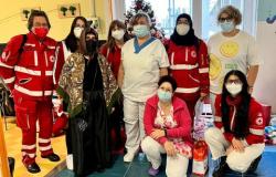 Croce Rossa: volontari e la Befana a trovare i piccoli ricoverati