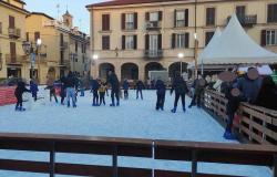 Trino: la pista di pattinaggio resterà aperta fino a fine gennaio