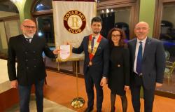 Rotaract Sant'Andrea e Istituto Calamandrei: libri in dono per Dsa