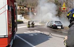 Varallo: auto in fiamme, una persona in ospedale
