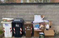 Zona Bertagnetta: "Da due sabati non passano a ritirare la carta"