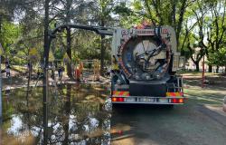 Vercelli: idrovora in azione in Parco Camana