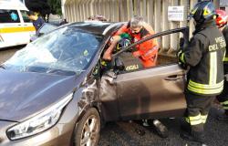 Serravalle Sesia: scontro tra auto e furgone, un ferito
