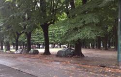Vercelli: "Date un ricovero dignitoso ai pakistani di piazza Mazzini"