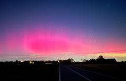Il rosa acceso che ha illuminato il Vercellese