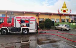 Incendio nella cucina di un ristorante