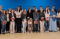 Trino: la Costituzione ai "classe 2006"
