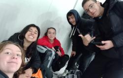 Giovani vercellesi in vacanza a raccogliere arance per i poveri