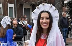 Vercelli: i volti della sfilata di Carnevale
