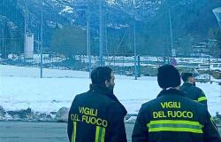Riva Valdobbia: resta incastrato con un braccio nello scolo della piscina