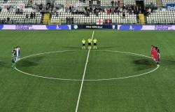 Pro Vercelli, il 17 non porta bene