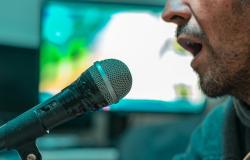 E' morto l'ingegnere giapponese che invent&ograve; il karaoke