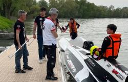 Rainbow Team gareggia nel campionato Gt30