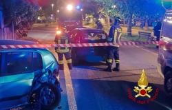 Viale Torricelli: carambola tra auto, due feriti