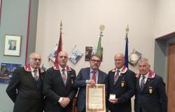 Il questore Giuseppe Mariani socio onorario dell’Anps